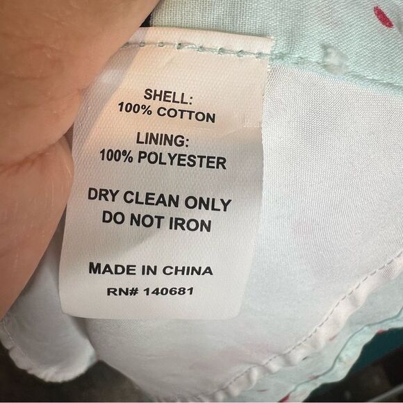 Unique vintage cherry print button down on side beautiful new no tags - Picture 8 of 12